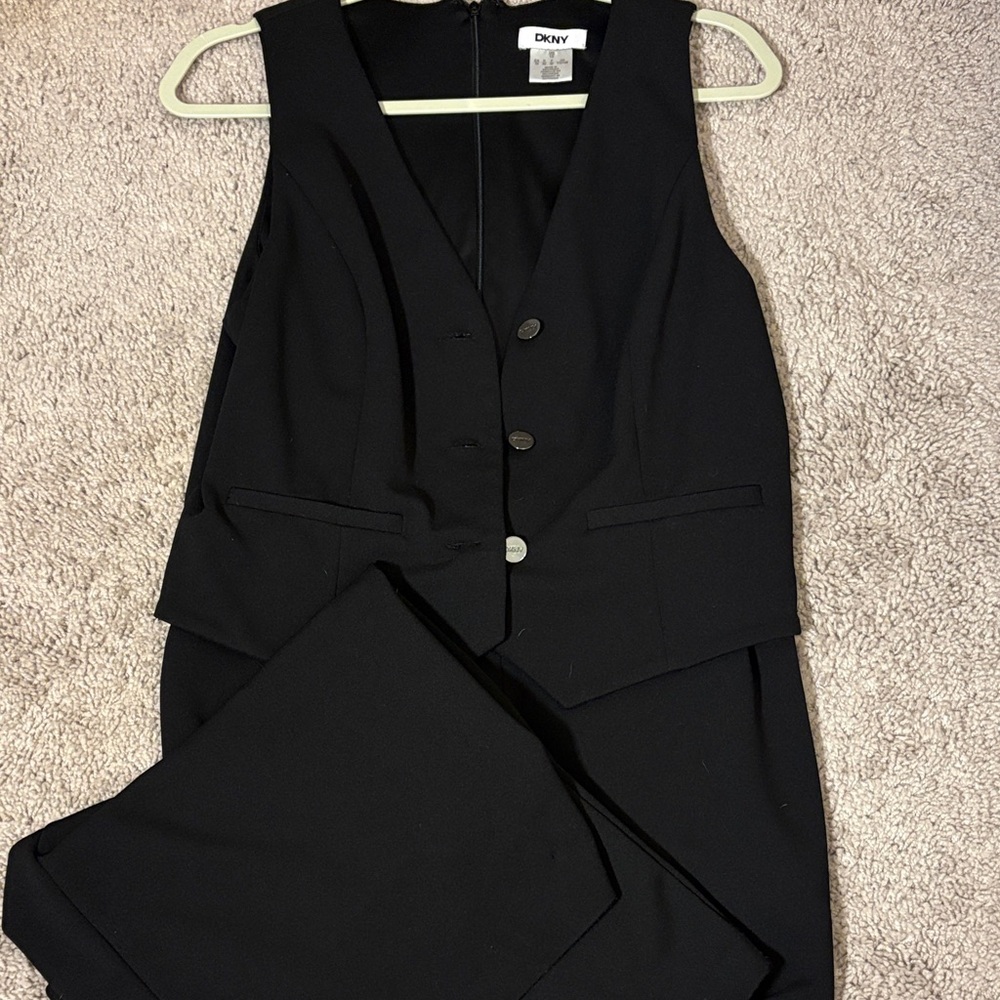 DKNY Women's Elegant Black Pantsuit